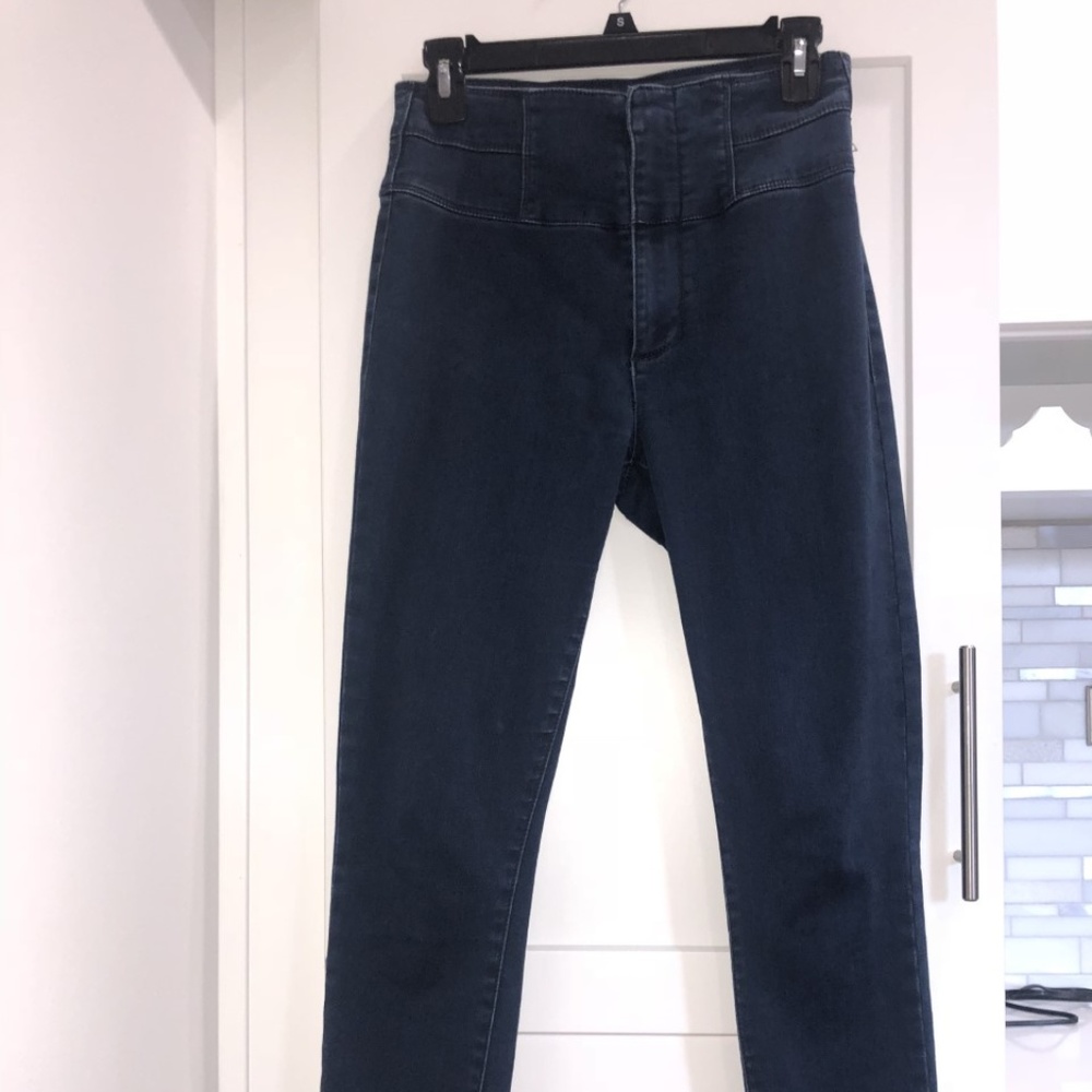 High Waisted Dark Wash Blue Jeans